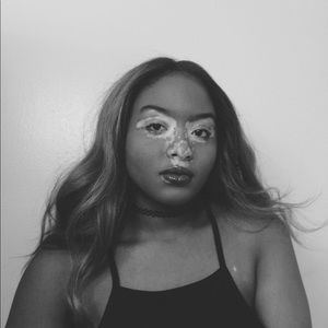 Meet your Posher, Kaitlin